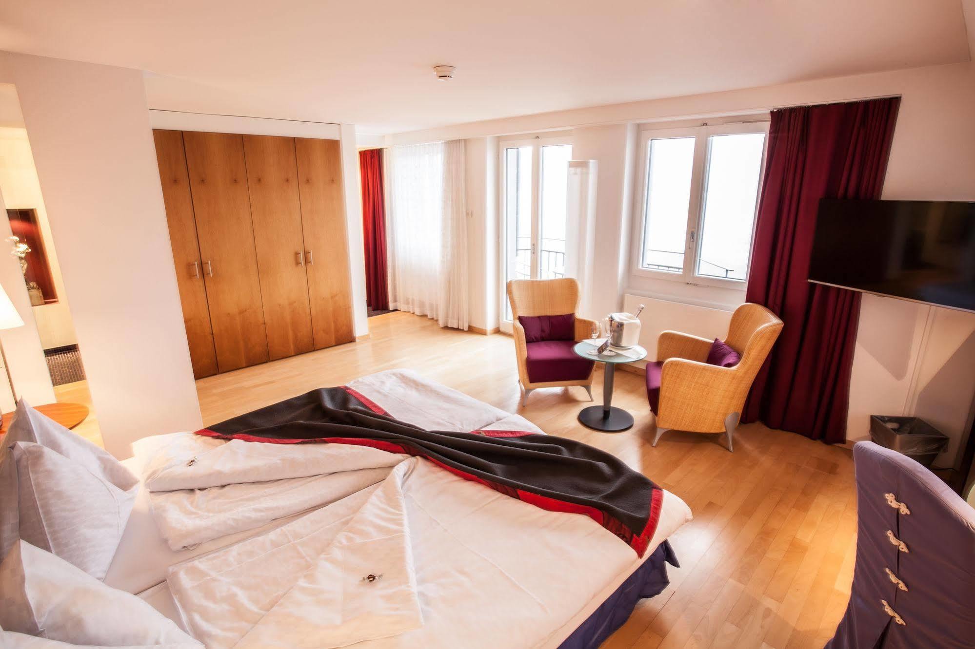 Hotel Central Am See Weggis Bagian luar foto